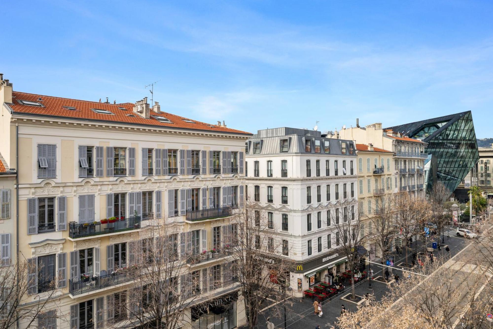 La Galerie 58 - Luxe & Design En Centre Nizza